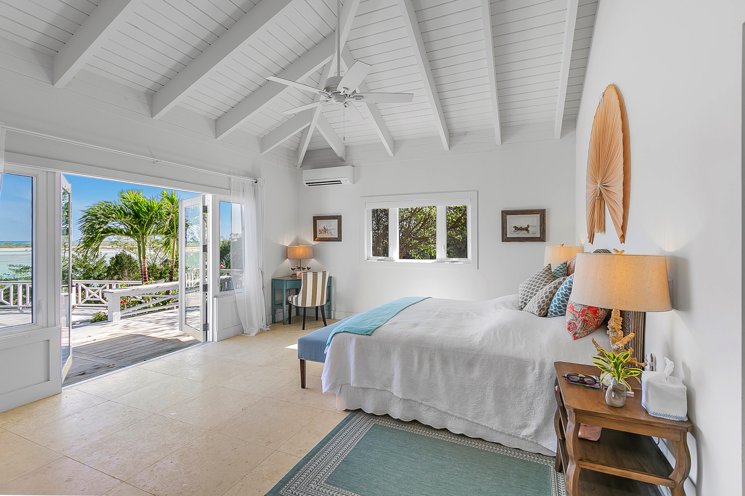 Double bedroom Masterbedroom Bakari house Great Exuma Bahamas