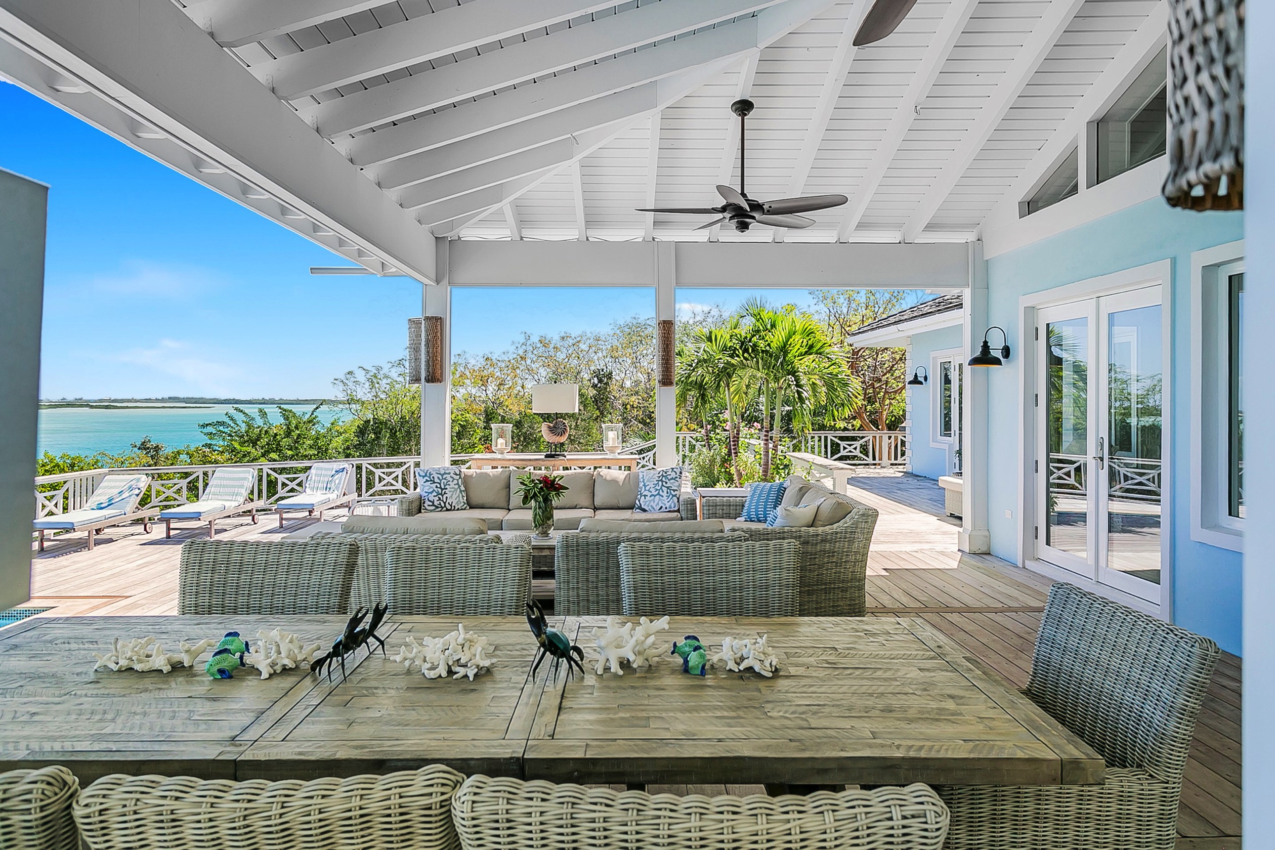 Outside Seating Area Bakari house Great Exuma Bahamas
