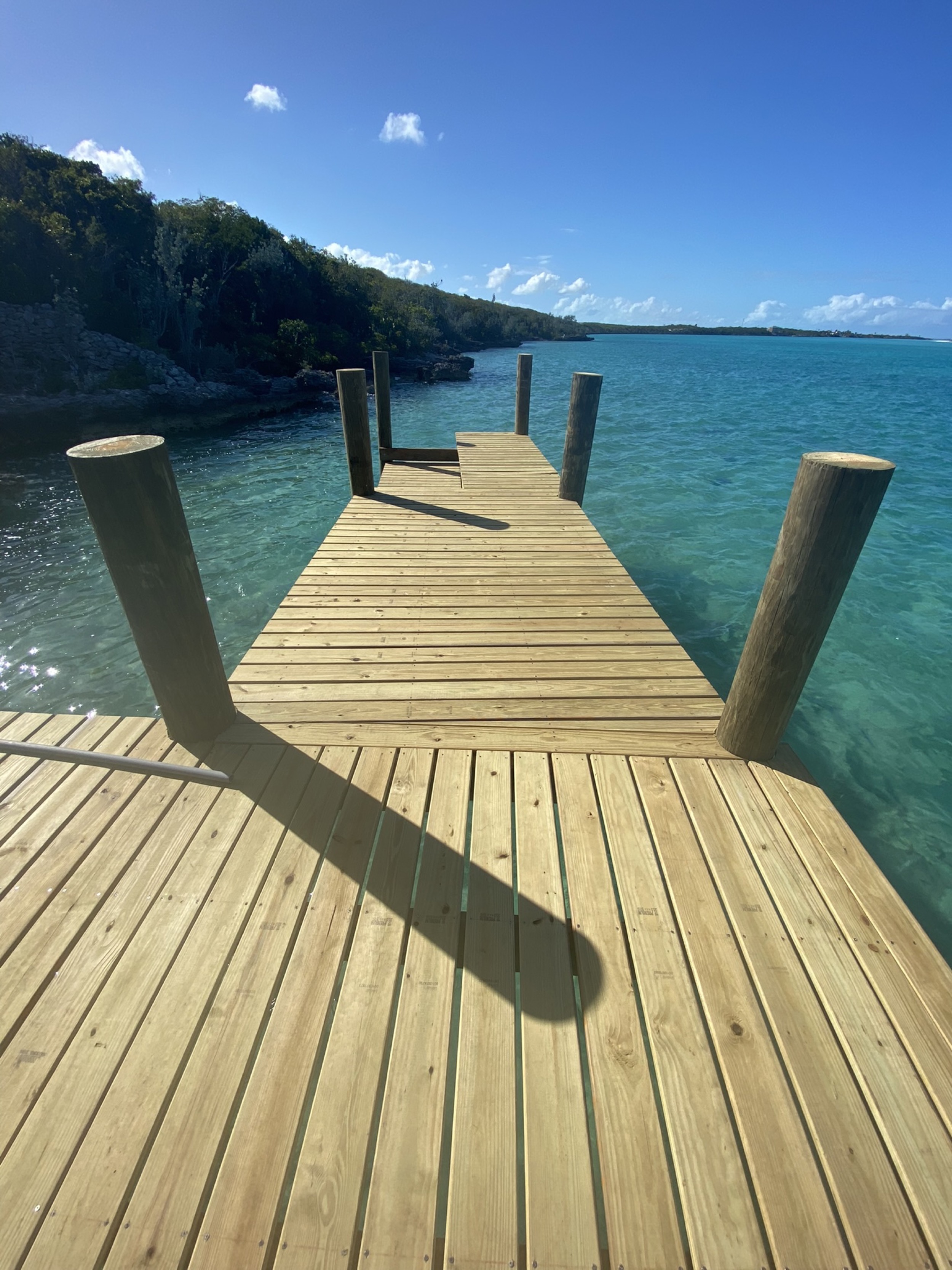amani-house-bahamas-private-landing-stage